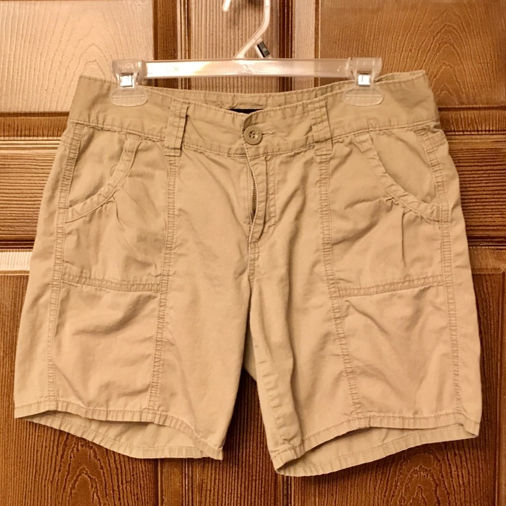 Nice pair of khaki shorts
